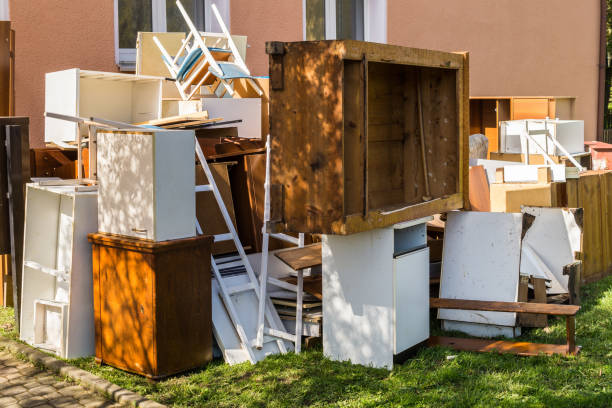 Best Retail Junk Removal  in Stevensville, MI